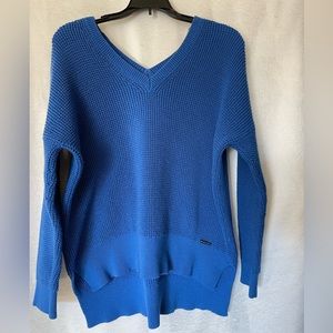 Michael Kors blue sweater v neck Sz M